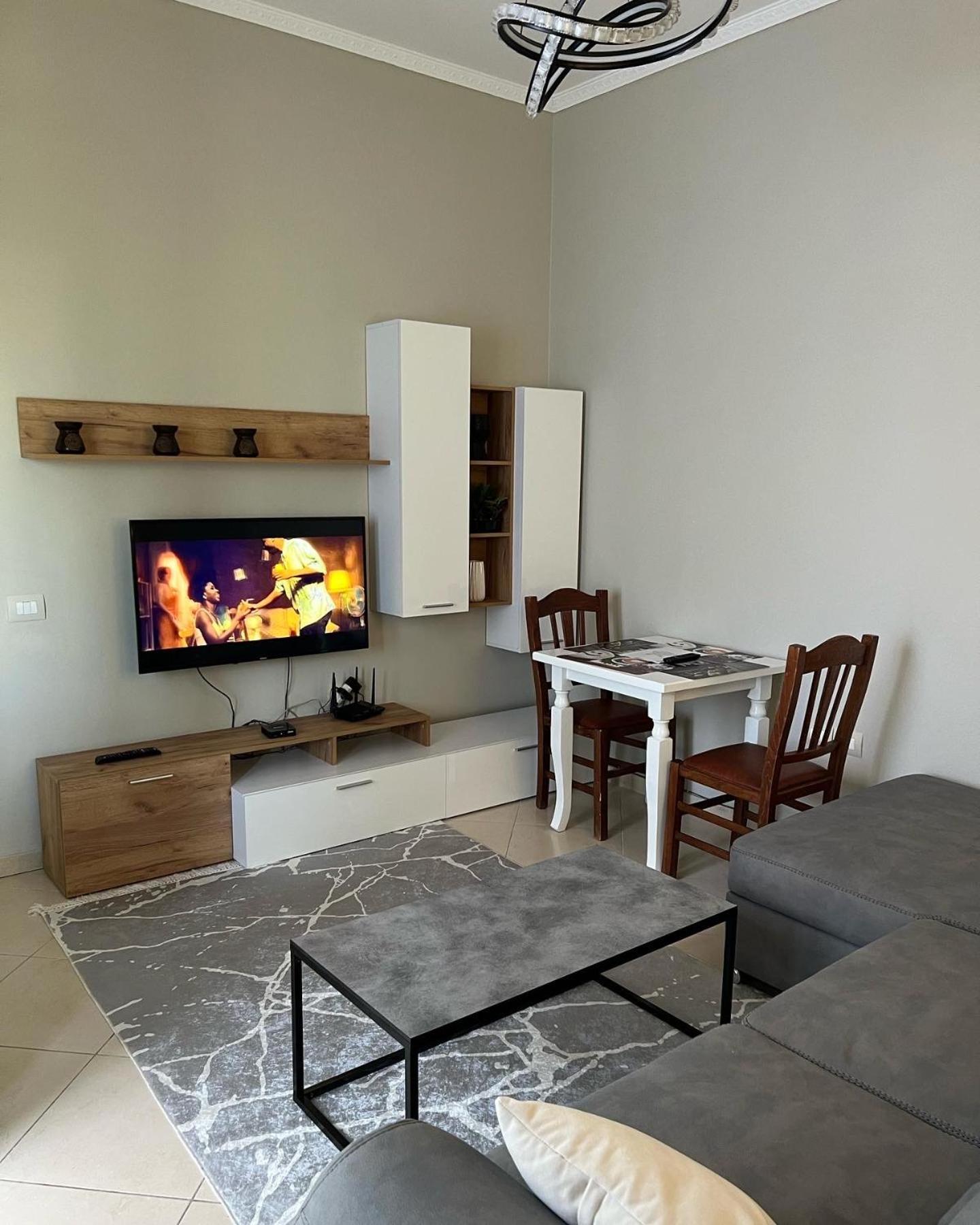 Trip-Stop Apartments Vlorë 외부 사진